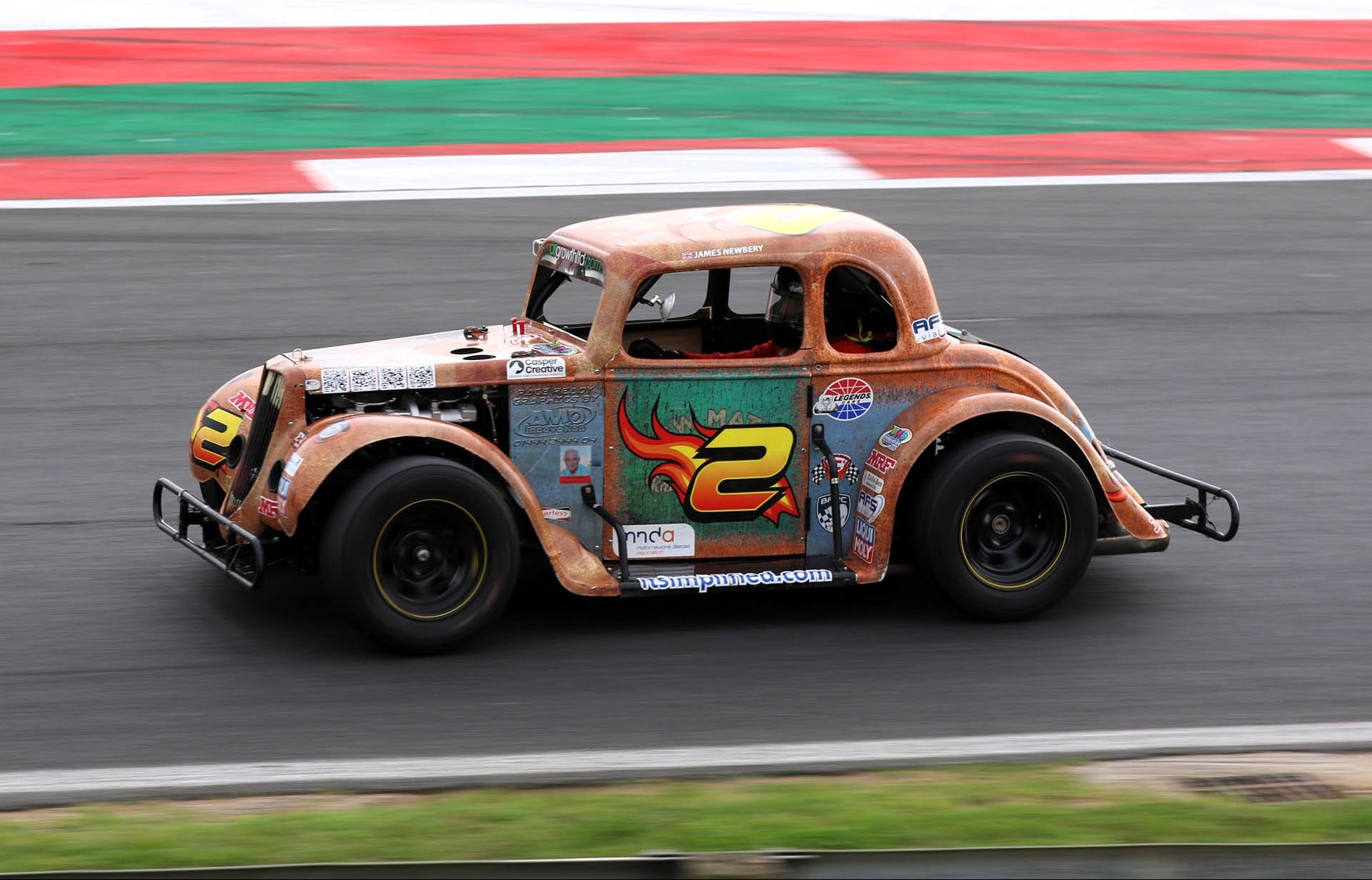 2mater featured